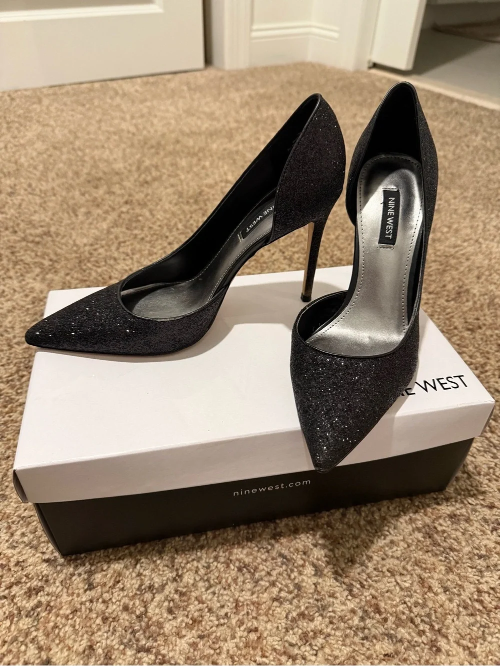 Nine West Black Glitter Pointed Toe D'Orsay Pumps